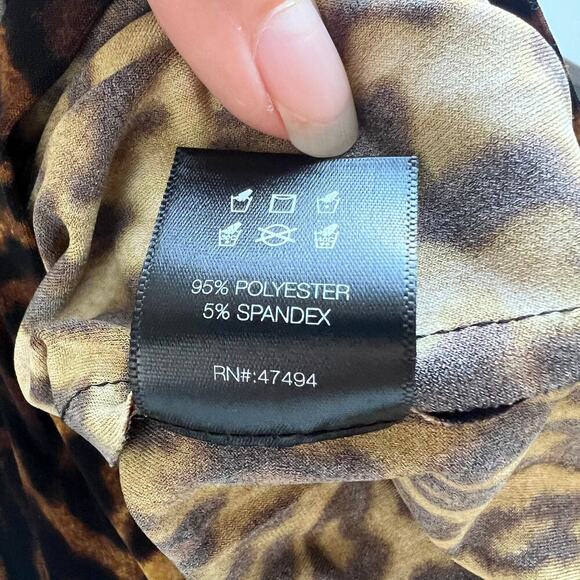 Norma Kamali Turtle Bodysuit in Pantera Leopard Size XS - Picture 8 of 8